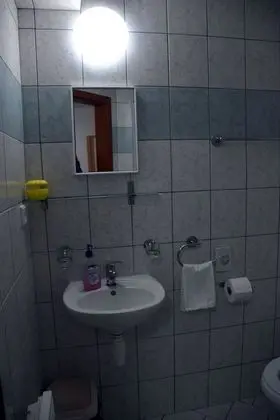 Classic Üç Kişilik Oda