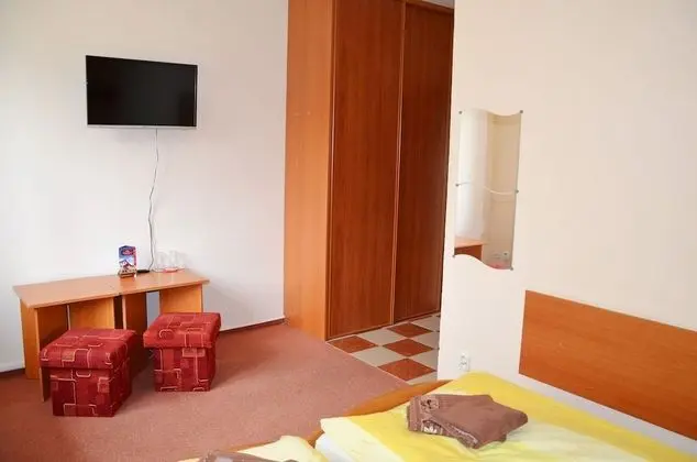 Standard Tek Büyük veya İki Ayrı Yataklı Oda