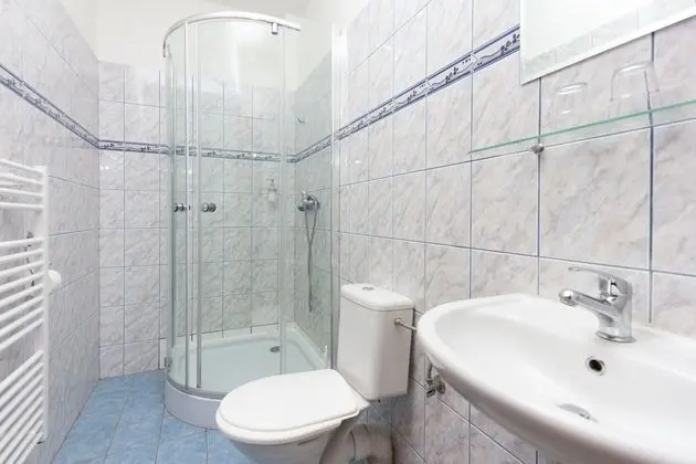 Standard Tek Büyük veya İki Ayrı Yataklı Oda