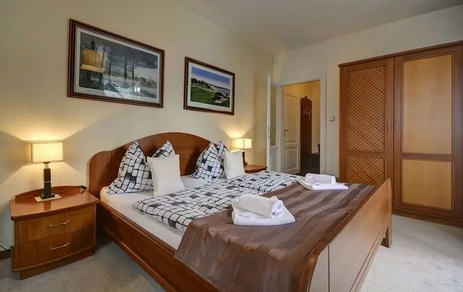 Tek Büyük Yataklı Oda, Balkon