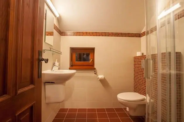 Tek Büyük Yataklı Oda, 1 Büyük (Queen) Boy Yatak