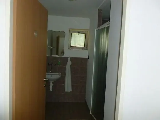 Economy İki Ayrı Yataklı Oda, Ortak Banyo