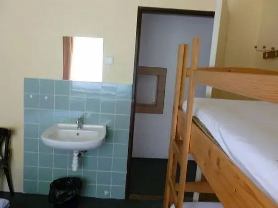 Economy Oda, Ortak Banyo