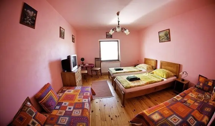 Tek Büyük veya İki Ayrı Yataklı Oda