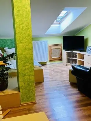 Tek Büyük Yataklı Oda (attic)