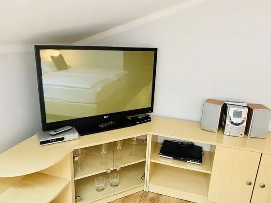 Tek Büyük Yataklı Oda (attic)