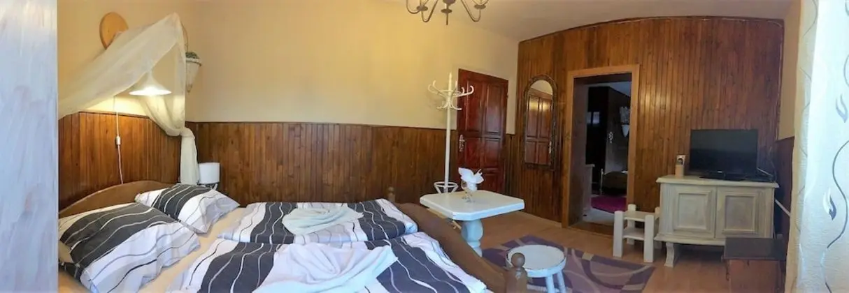 Tek Büyük veya İki Ayrı Yataklı Oda