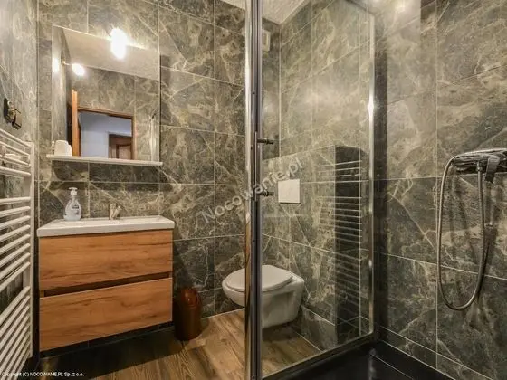 Family Apart Daire, Dağ Manzaralı