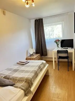 Tek Kişilik Oda, Ortak Banyo