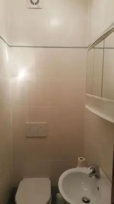 Tek Kişilik Oda, Ortak Banyo