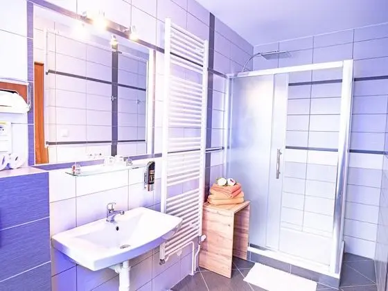 Tek Büyük Yataklı Oda, Teras