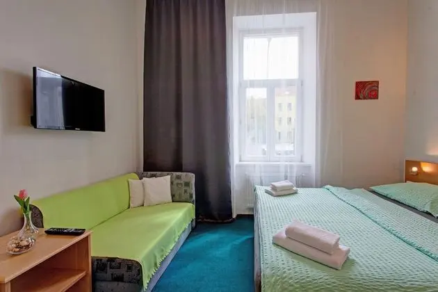 Standard Tek Büyük veya İki Ayrı Yataklı Oda