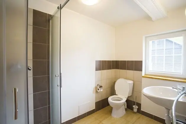 Basic Tek Büyük veya İki Ayrı Yataklı Oda (+ Extra bed)