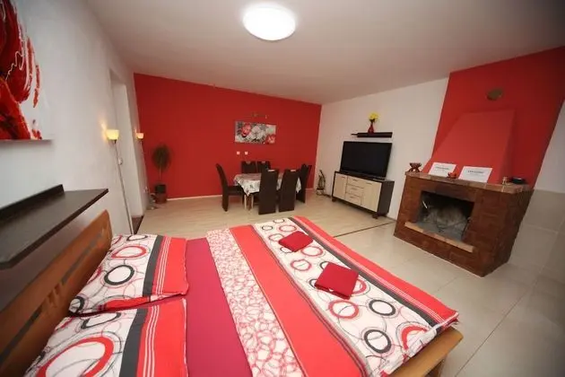 Superior Apart Daire, 2 Yatak Odası, Şömine (No.7)