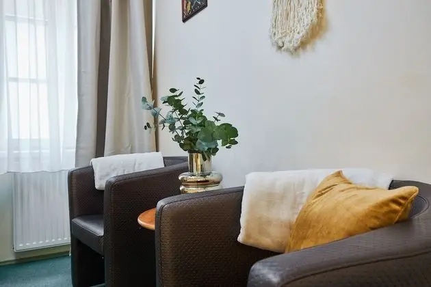 Premium Tek Büyük Yataklı Oda
