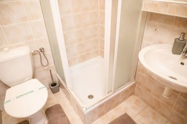 Tek Büyük Yataklı Oda, 1 Büyük (Queen) Boy Yatak