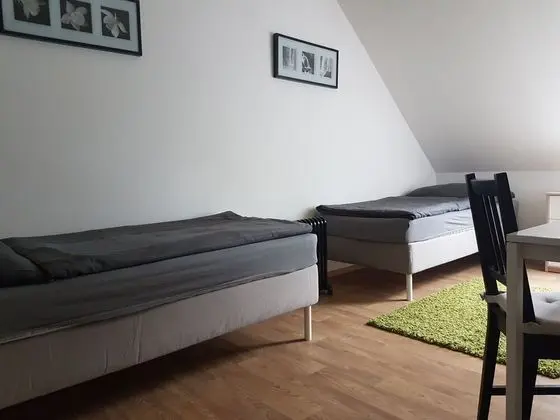 Tek Büyük veya İki Ayrı Yataklı Oda, Buzdolabı