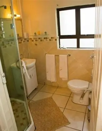 Standard Tek Büyük veya İki Ayrı Yataklı Oda, 1 Çift Kişilik Yatak, Banyolu/Duşlu