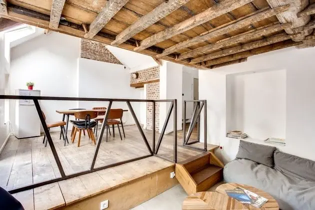 Bed in for 4 bed room with private bathroom