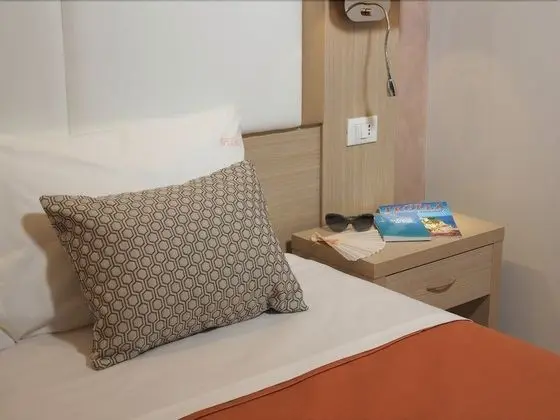 Deluxe Üç Kişilik Oda