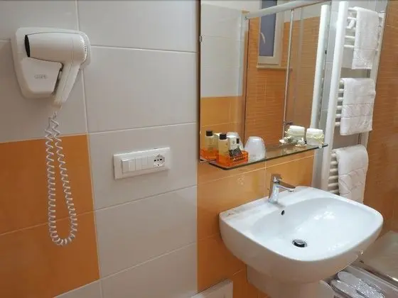 Deluxe Üç Kişilik Oda