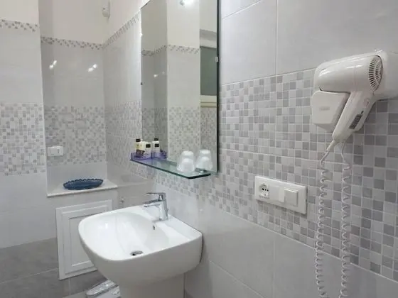 Deluxe Üç Kişilik Oda