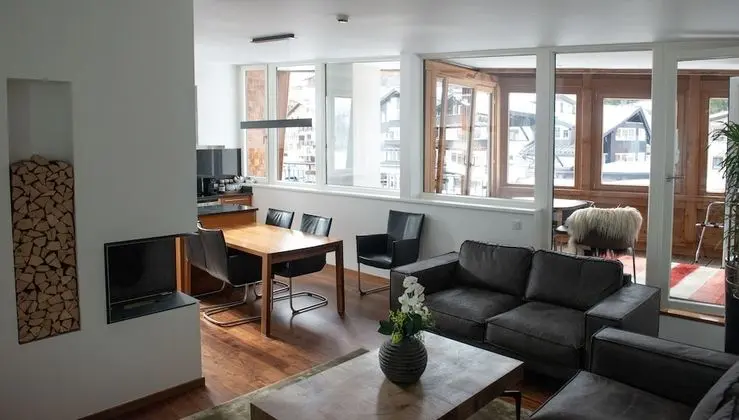 Penthouse Suite