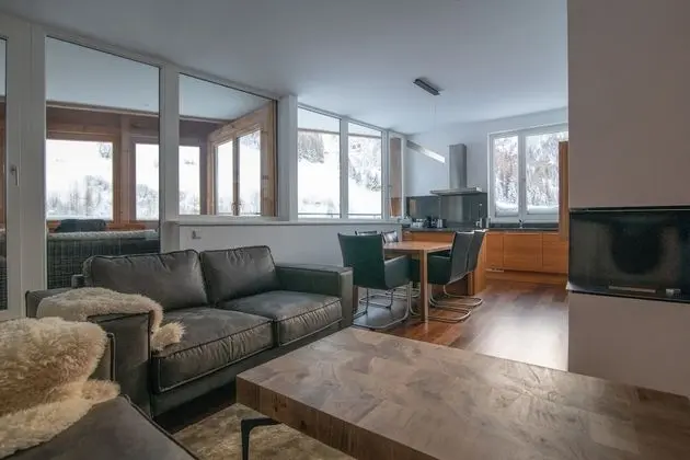 Penthouse Suite