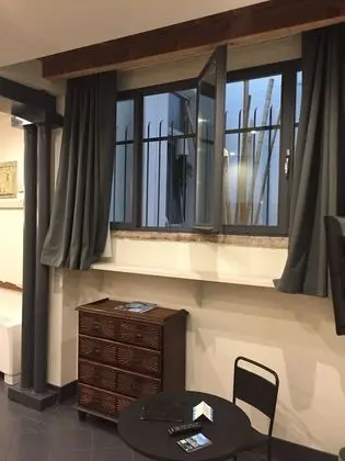 Economy Dört Kişilik Oda, Sigara İçilmez