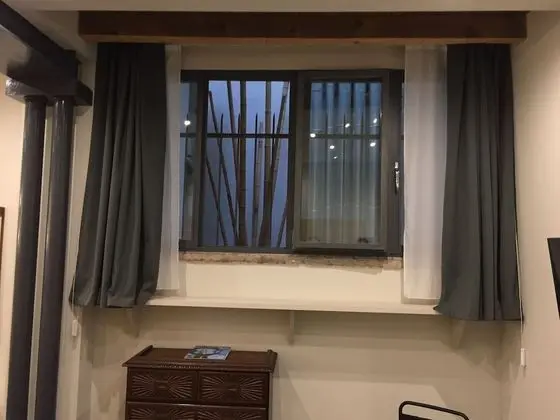 Economy Dört Kişilik Oda, Sigara İçilmez