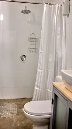 1 Bed in Shared Mixed Dormitory