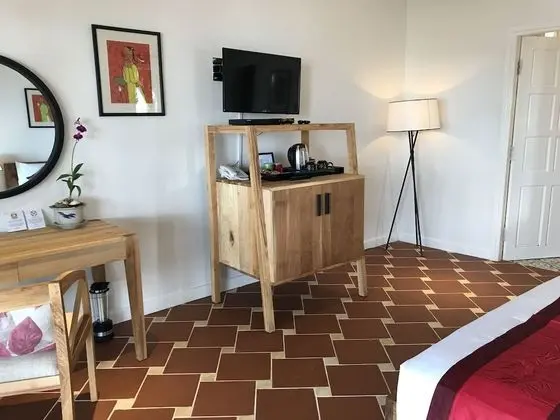 Tek Büyük Yataklı Oda, Denize Sıfır