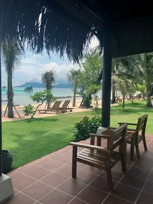 Tek Büyük Yataklı Oda, Denize Sıfır