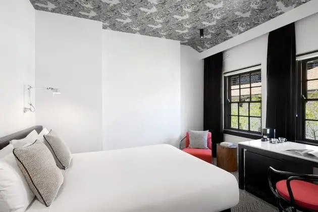 Oda, 1 Büyük (Queen) Boy Yatak (Weekly Housekeeping)