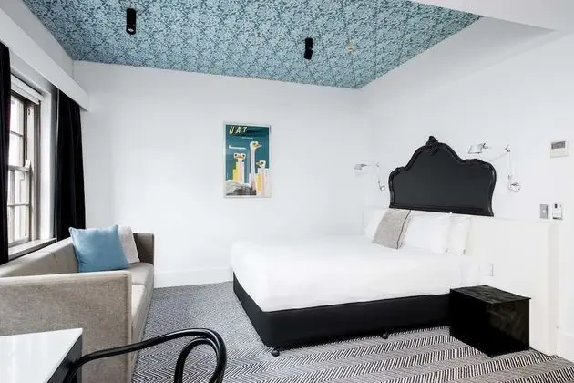 Oda, 1 Büyük (Queen) Boy Yatak (Weekly Housekeeping)