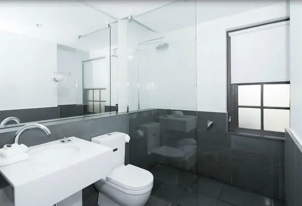 Oda, 1 Büyük (Queen) Boy Yatak (Weekly Housekeeping)