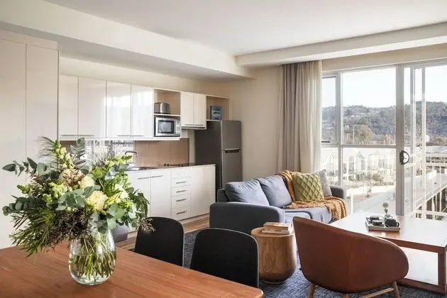 Luxury Süit, Marina Manzaralı