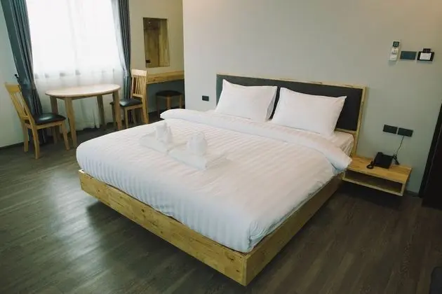 Deluxe Oda, Sigara İçilmez
