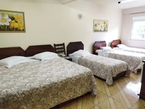 Standard Dört Kişilik Oda