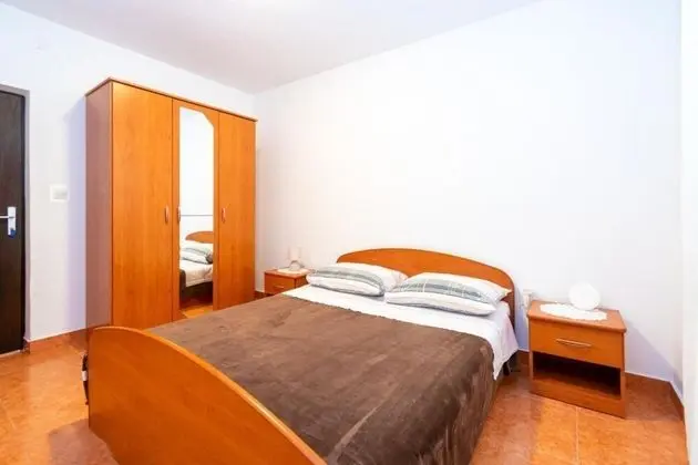 Apart Daire (Per - 10 m from sea - A1-Veliki(8))