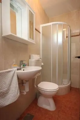 Apart Daire (Per - 10 m from sea - A1-Veliki(8))