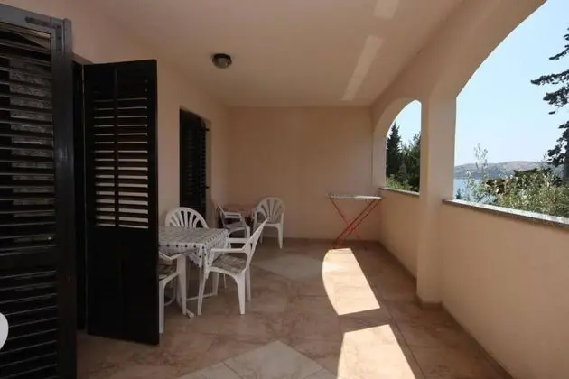 Apart Daire (Per - 10 m from sea - A1-Veliki(8))