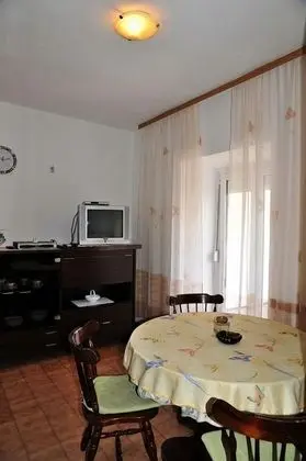 Apart Daire (Per - sea view & parking space - A1(4)