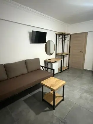 Aile Odası, Bahçe Manzaralı, Balkonlu