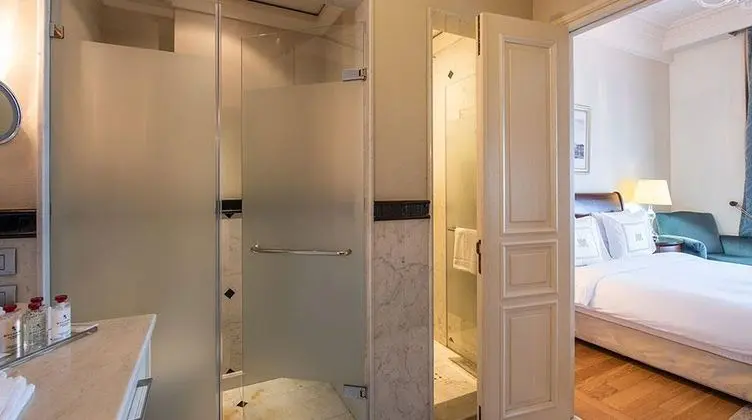 Suite, Haliç Manzaralı