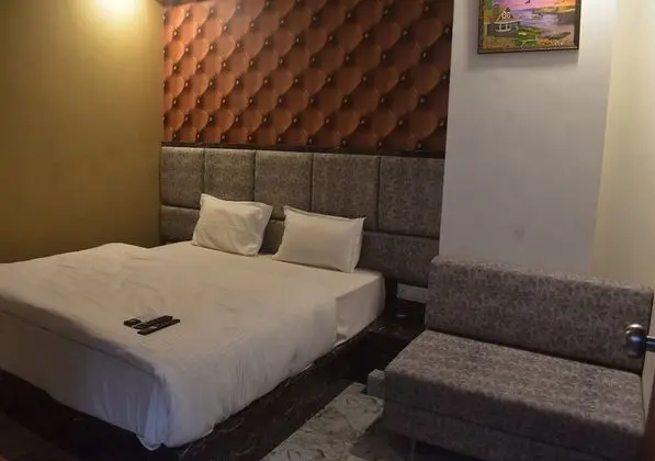 Deluxe Üç Kişilik Oda