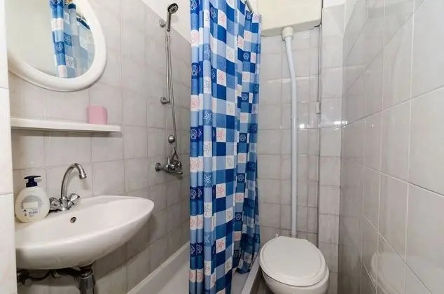 Üç Kişilik Oda (Triple Room with Balcony)