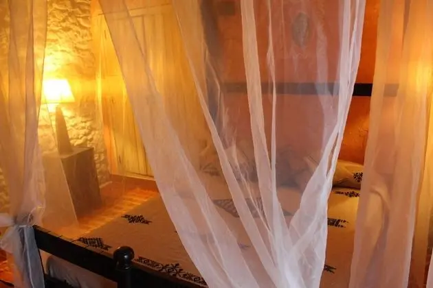 Tek Büyük Yataklı Oda, Balkon, Dağ Manzaralı