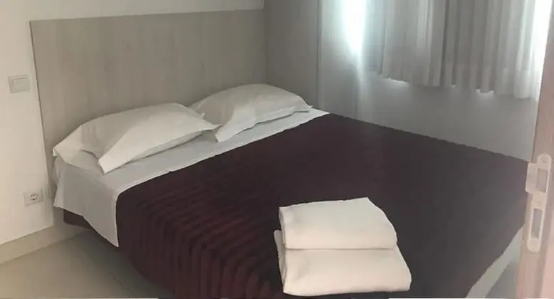 Stüdyo, 1 Büyük (Queen) Boy Yatak