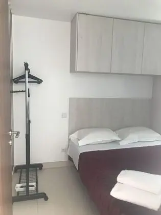 Stüdyo, 1 Büyük (Queen) Boy Yatak